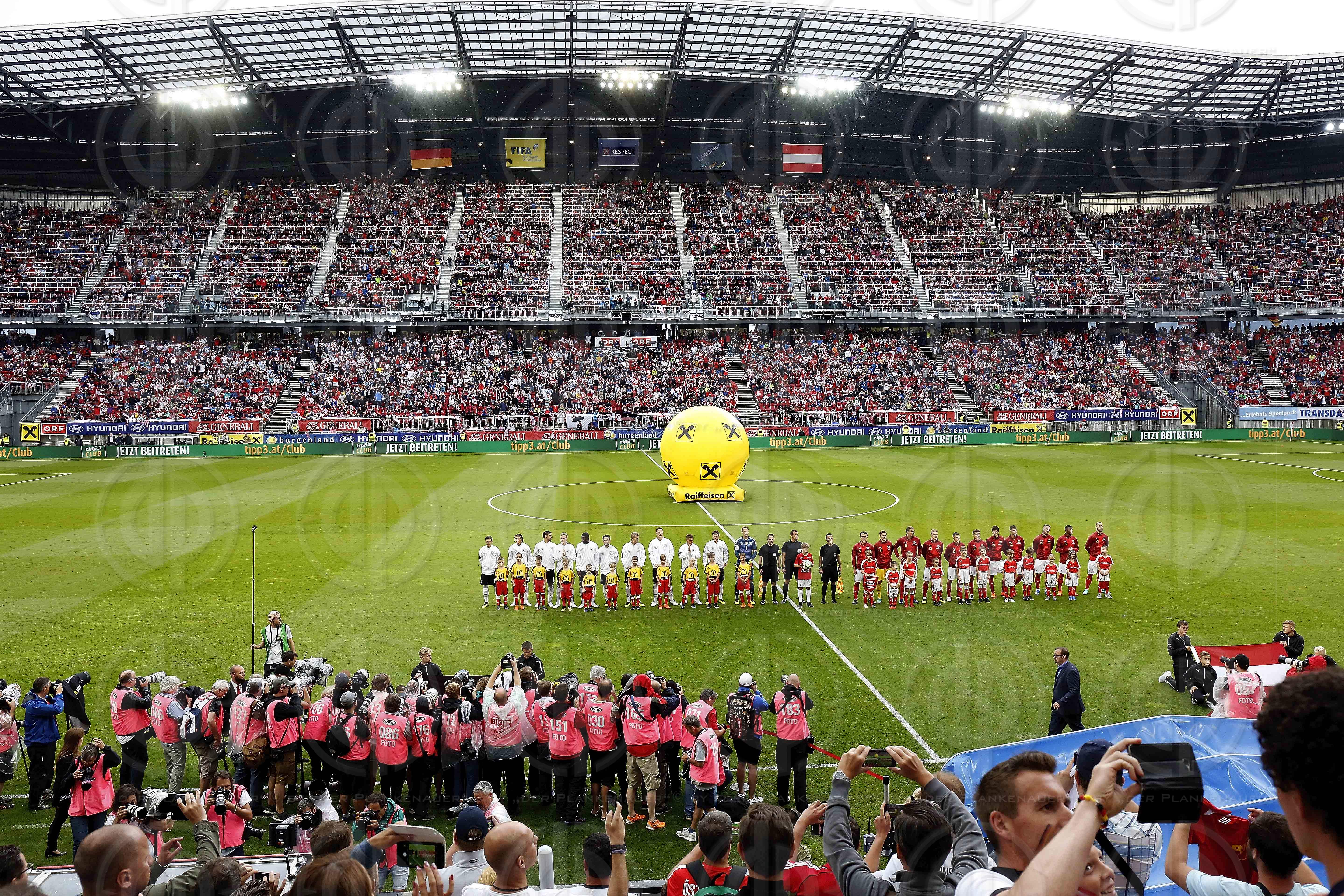 Laenderspiel Oesterreich vs. Deutschland (2:1)