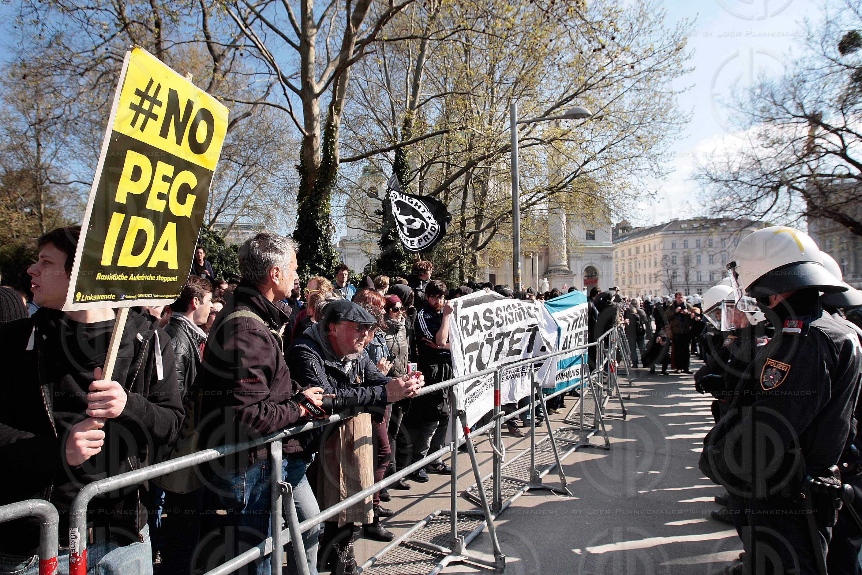 PEGIDA Demo und Gegendemo NO PEGIDA