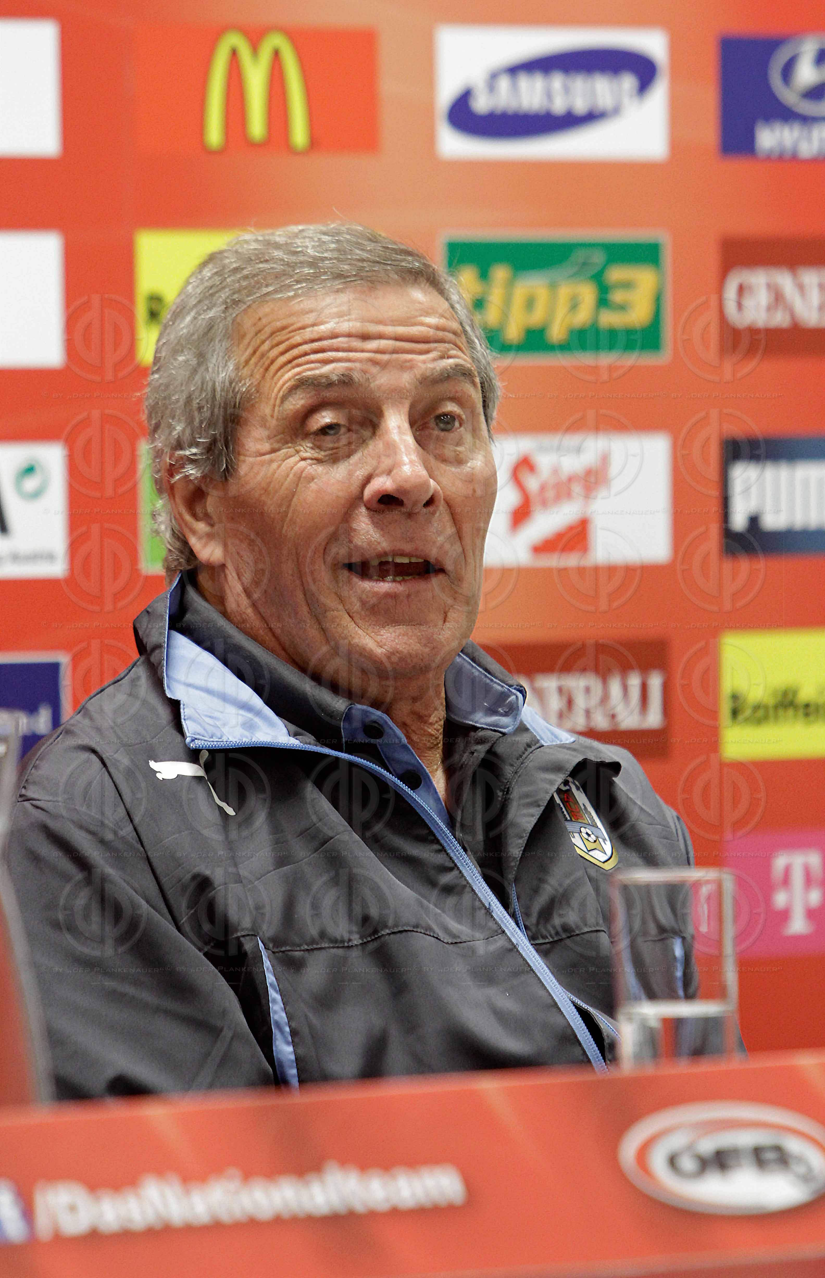 Oesterreich vs. Uruguay (1:1)