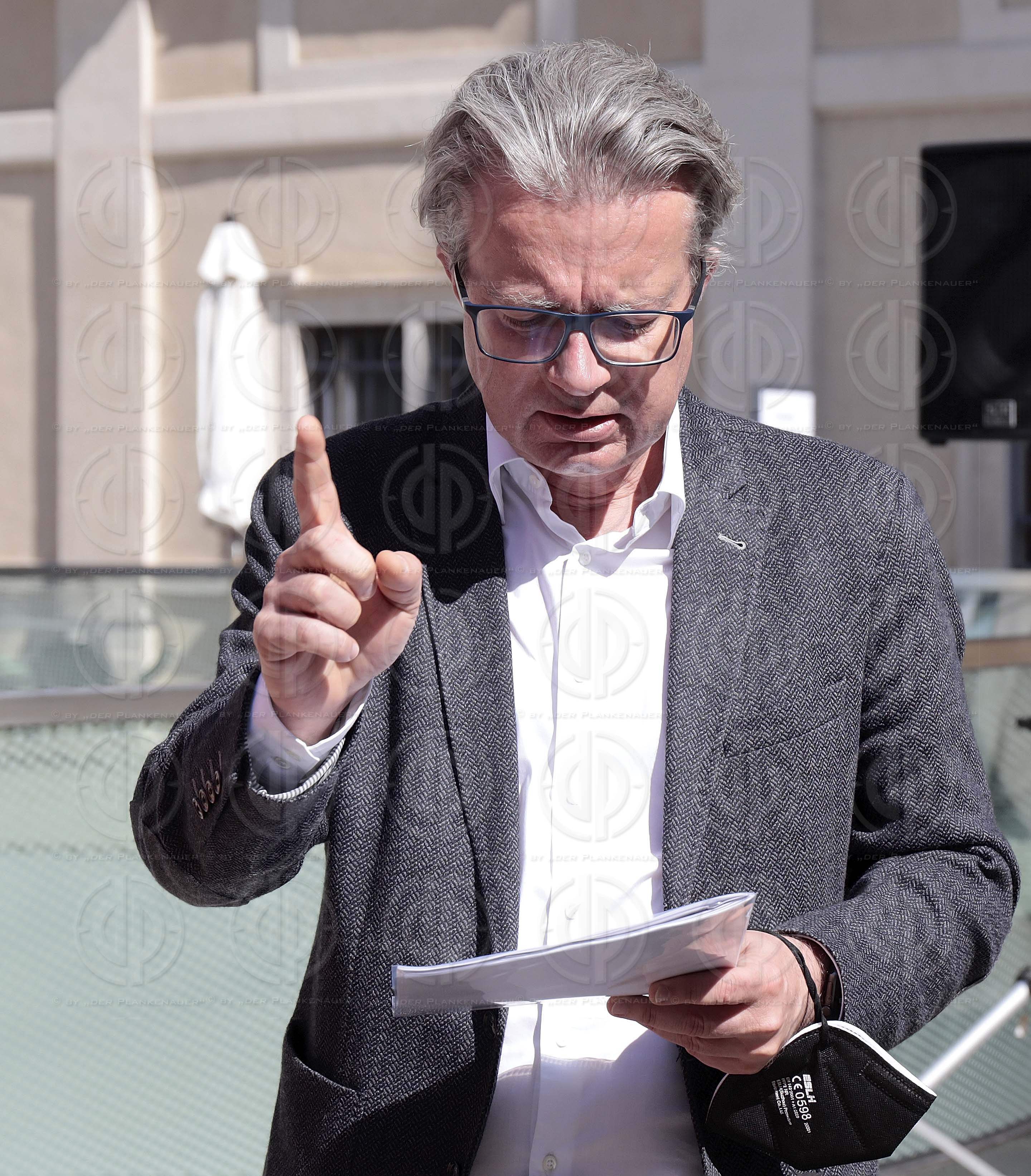 Fertig? Los! Die Geschichte von Sport und Technik am 26.03.2021