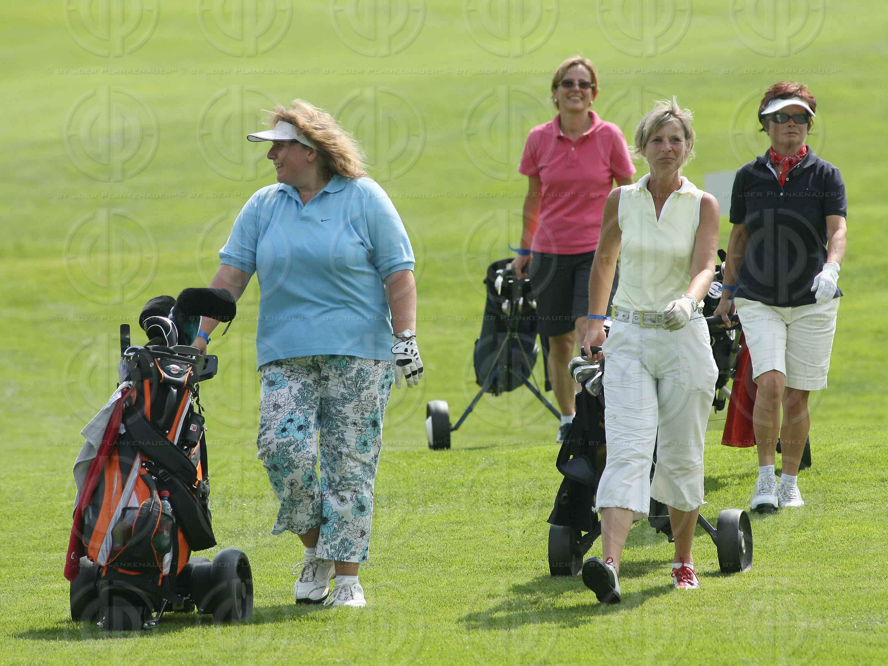 Das Institut-Charity Golf Einladungsturnier-Bewerb