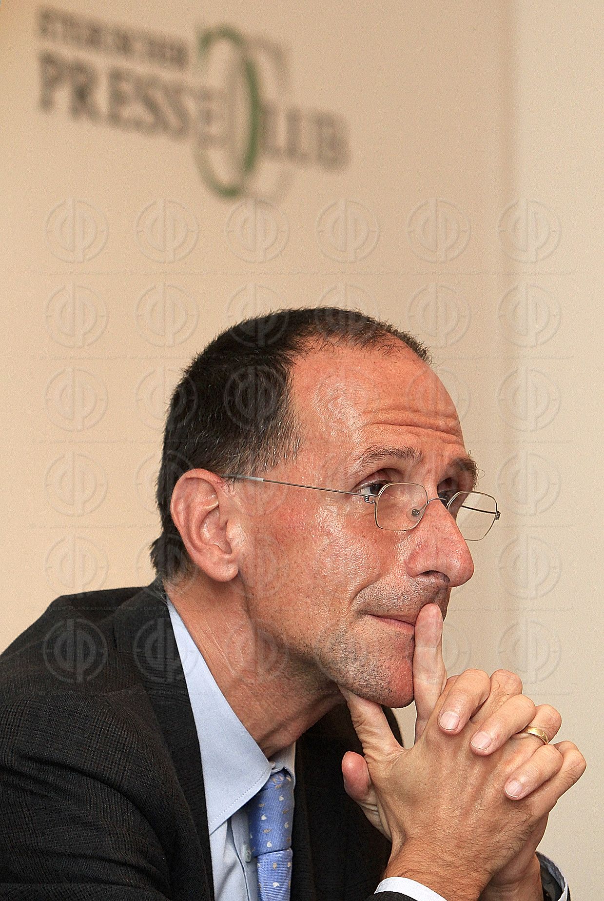 Diskussion mit Politikwissenschafter Peter FILZMAIER