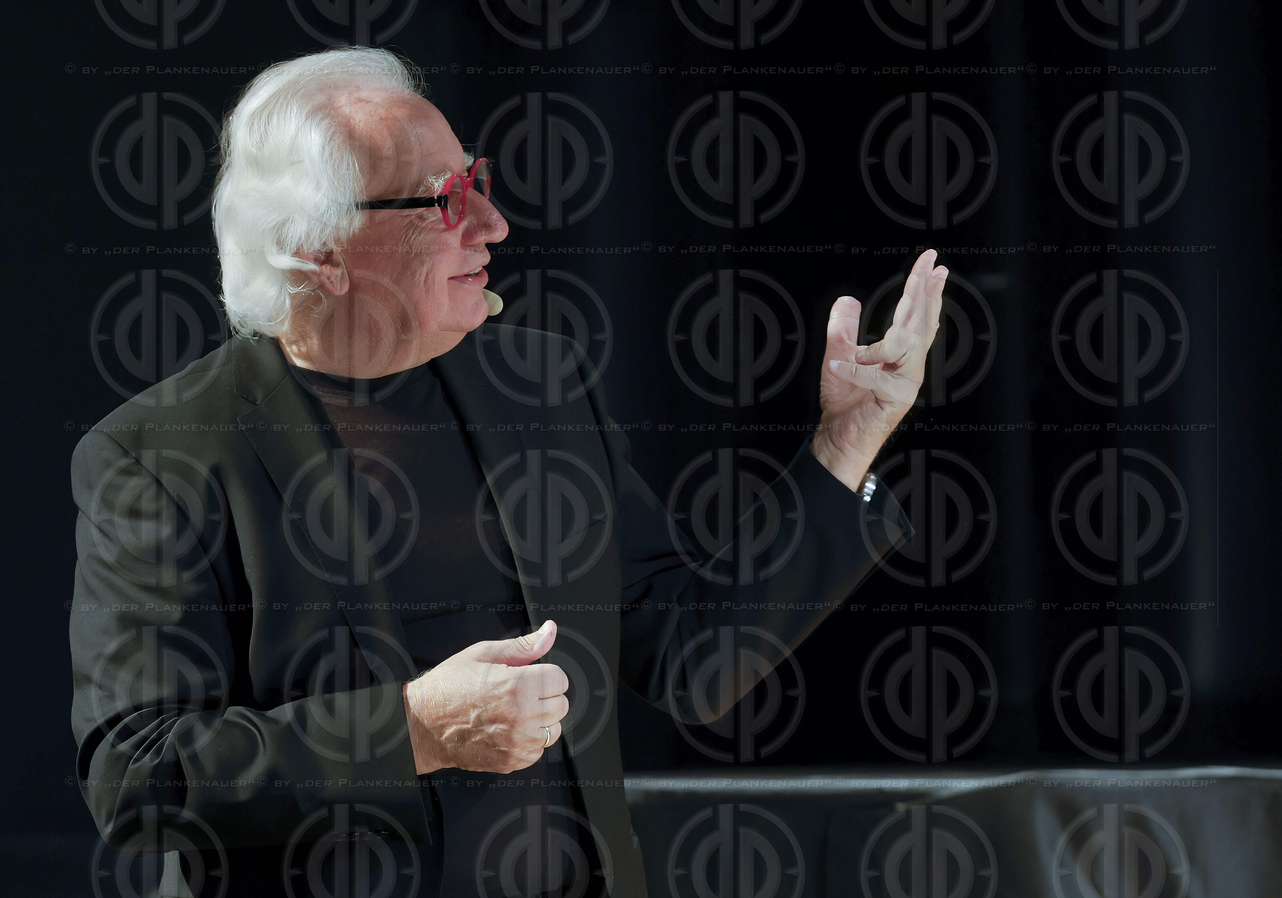 Lesung mit Musik - Lorenz MAIERHOFER am 10.10.2025