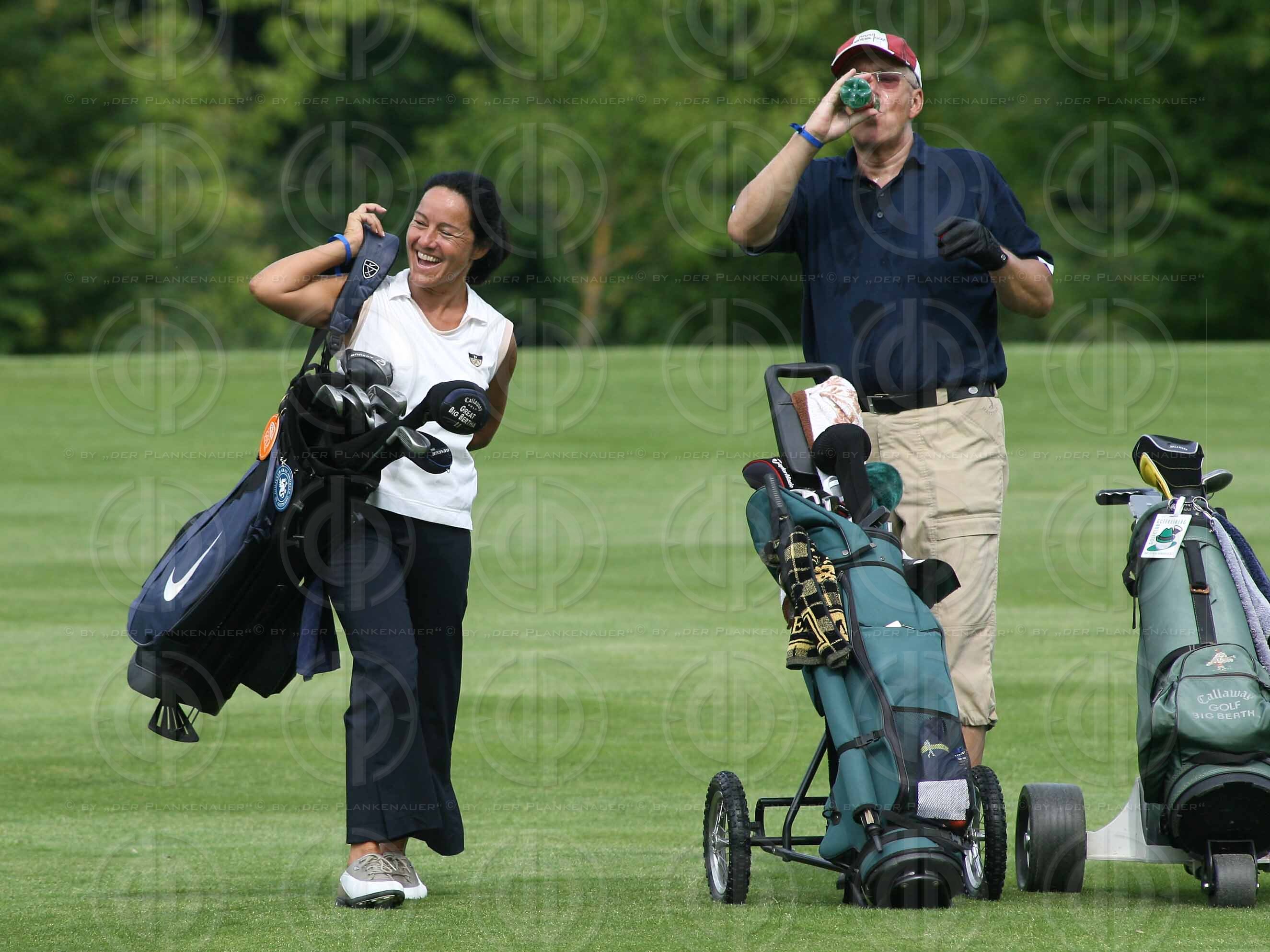 Das Institut-Charity Golf Einladungsturnier-Bewerb