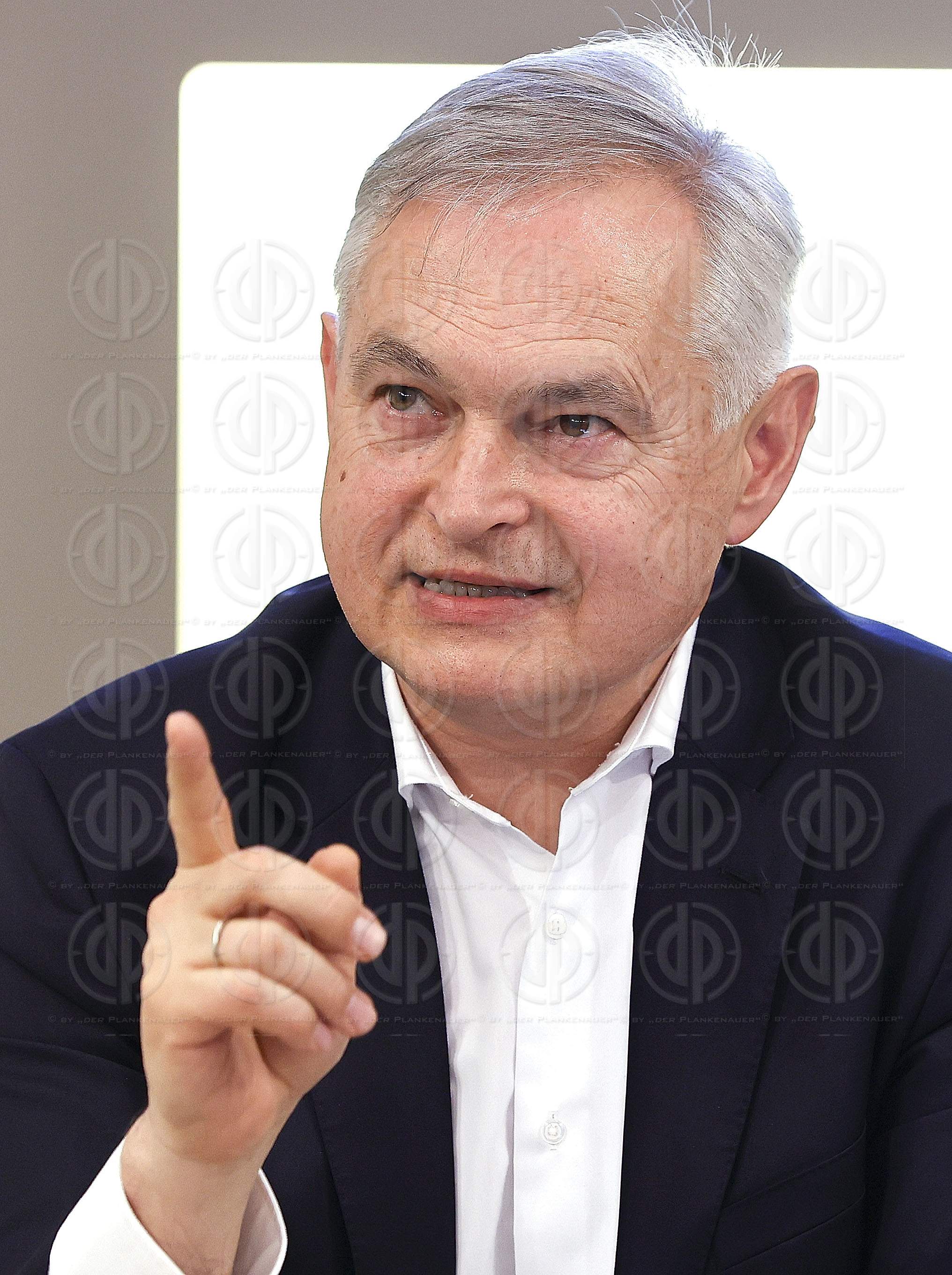 Presseclub-Talk mit Univ.-Prof. Ing. Dr. Gerhard STARK (KAGes)  