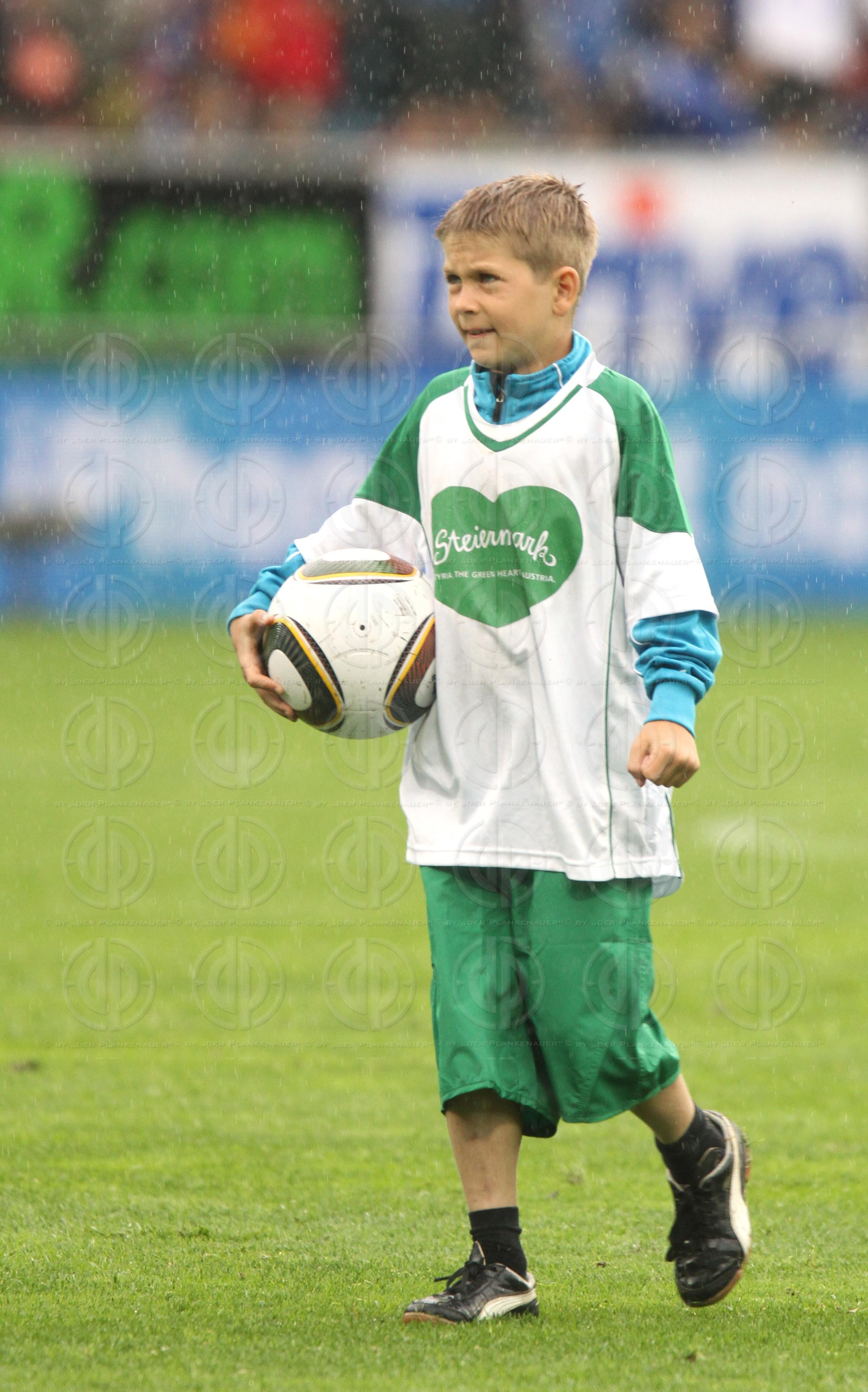 Japan vs. England (1:2)