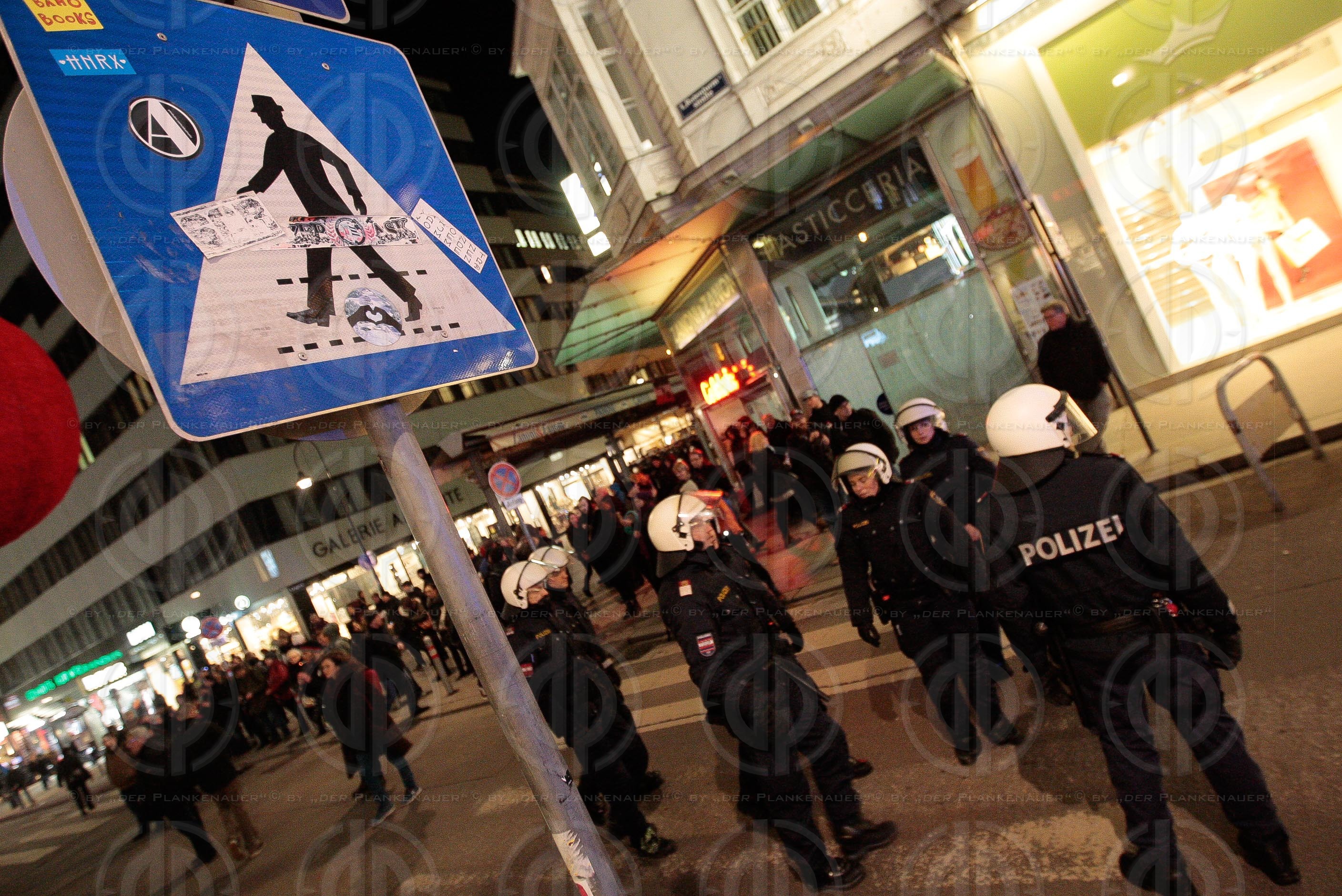 Demos rund um den Akademikerball 2016