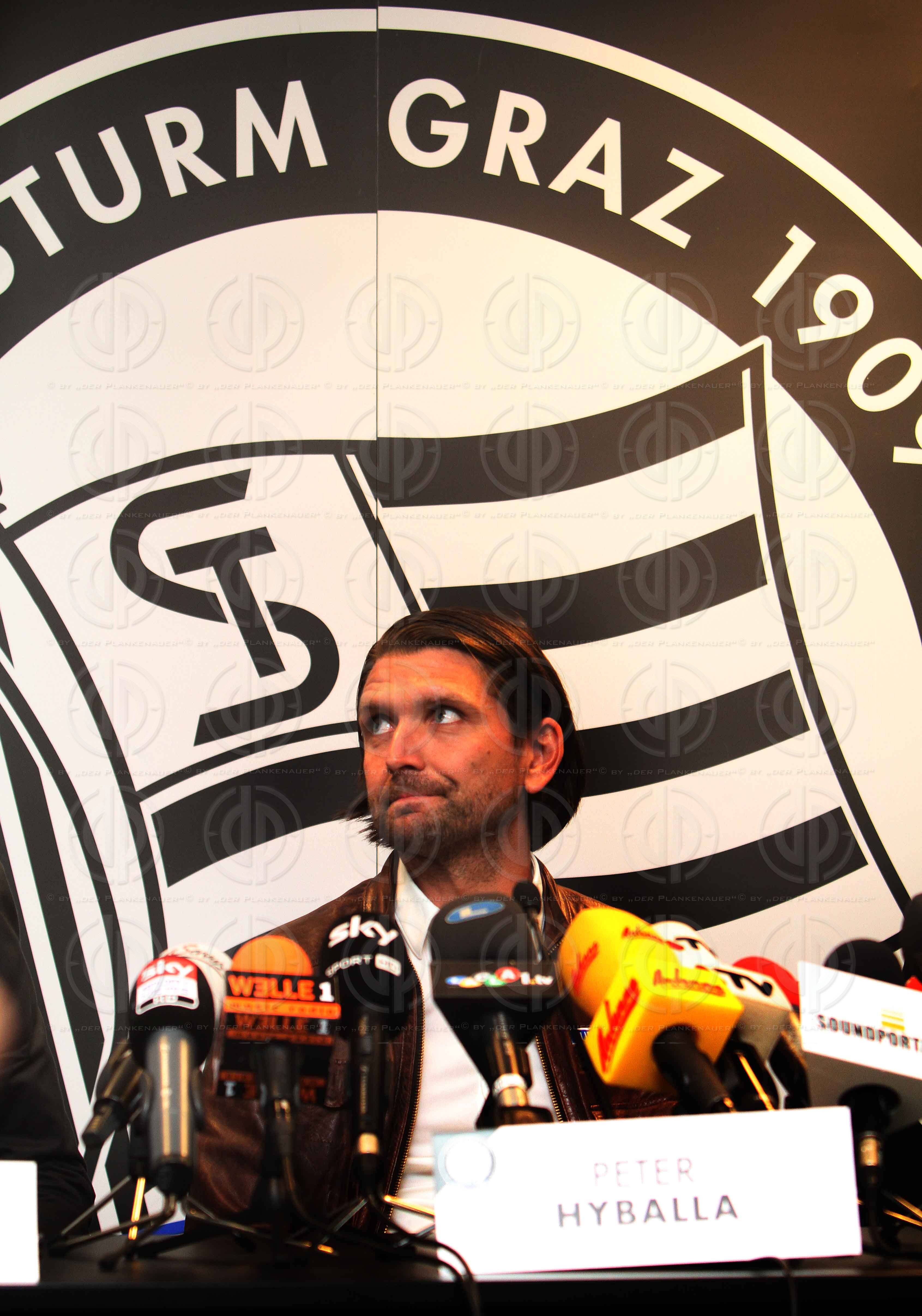 SK Sturm Pressekonferenz neuer Trainer