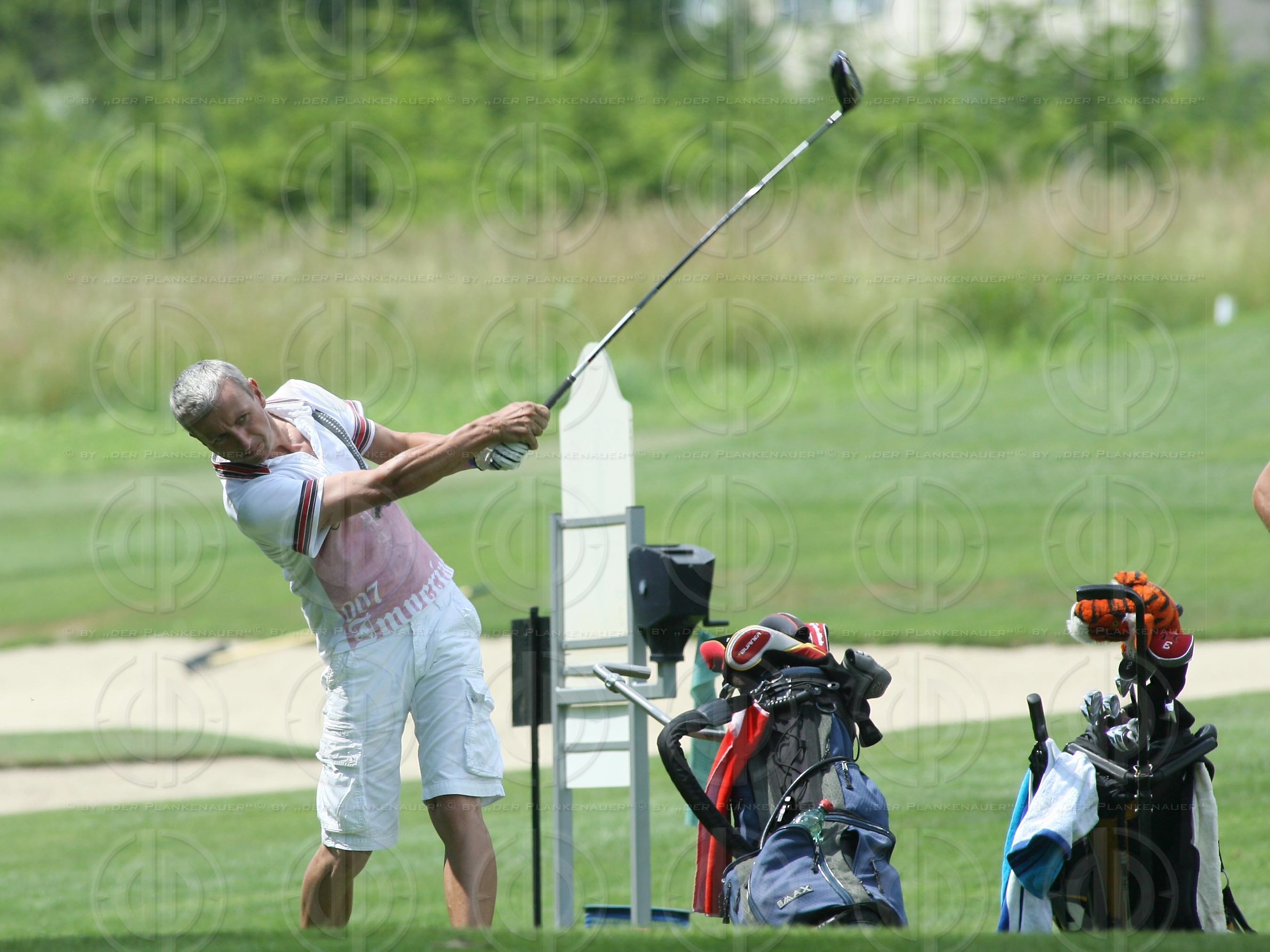 Das Institut-Charity Golf Einladungsturnier-Bewerb