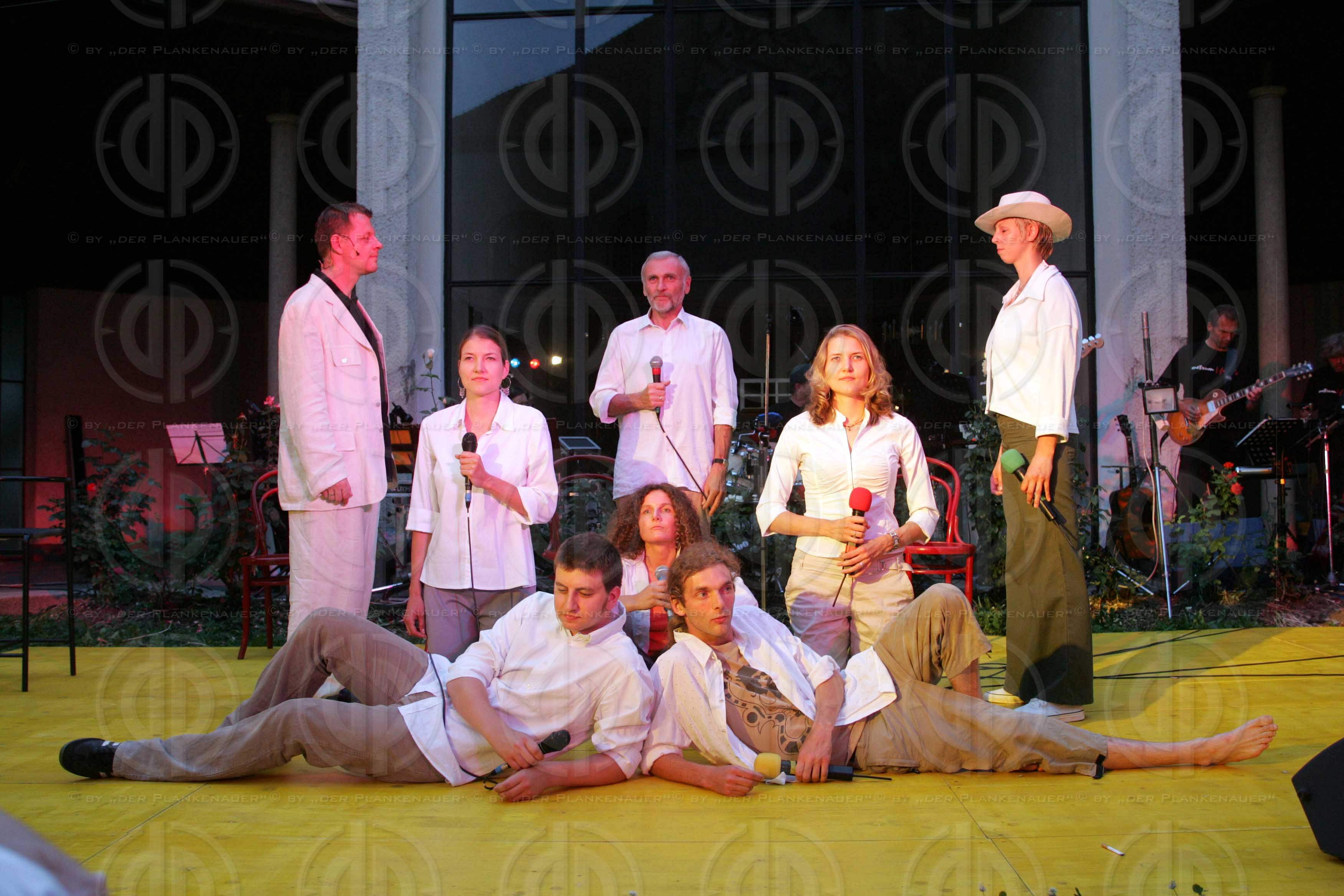 Open Air metrum music fragile narration