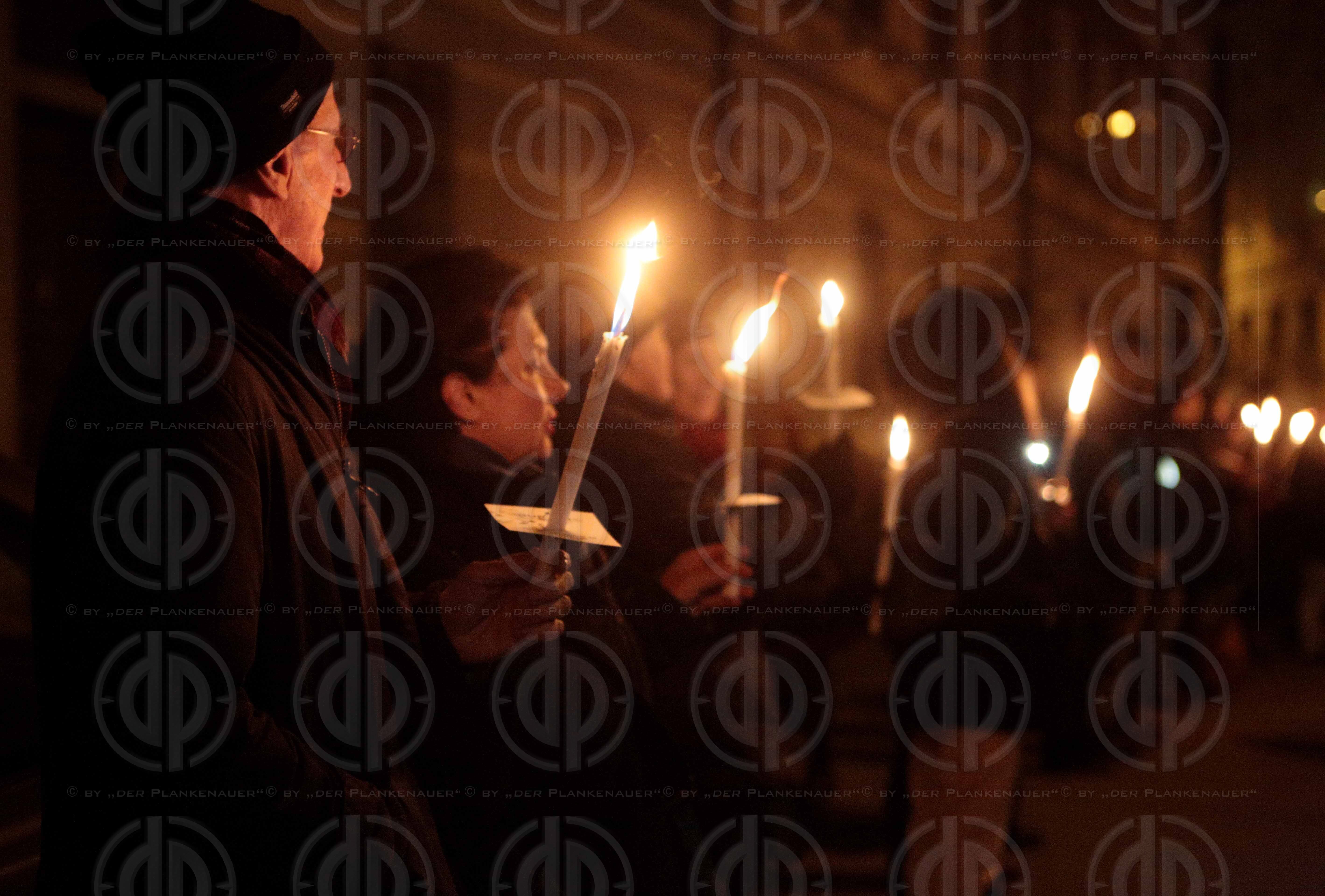 Lichterkette gegen FPOE in der Regierung