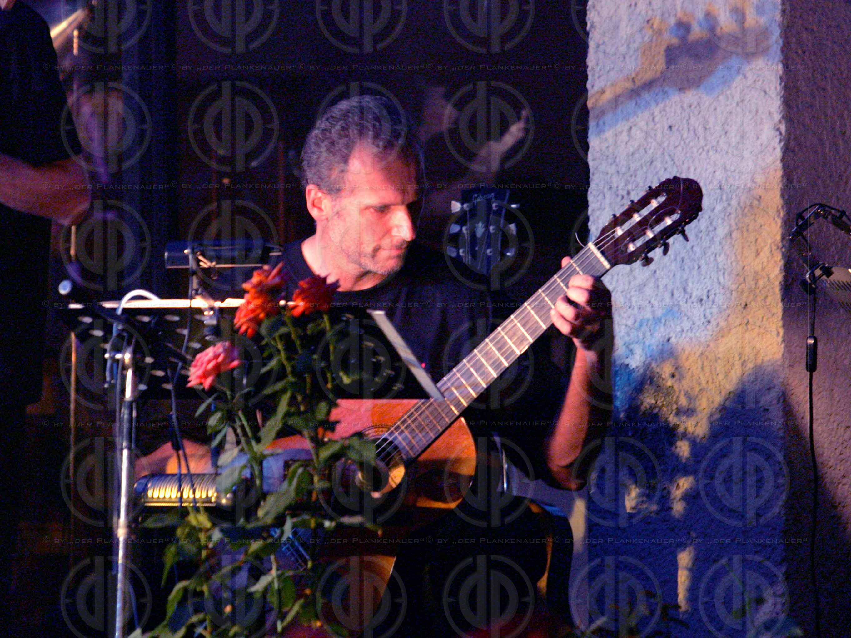 Open Air metrum music fragile narration