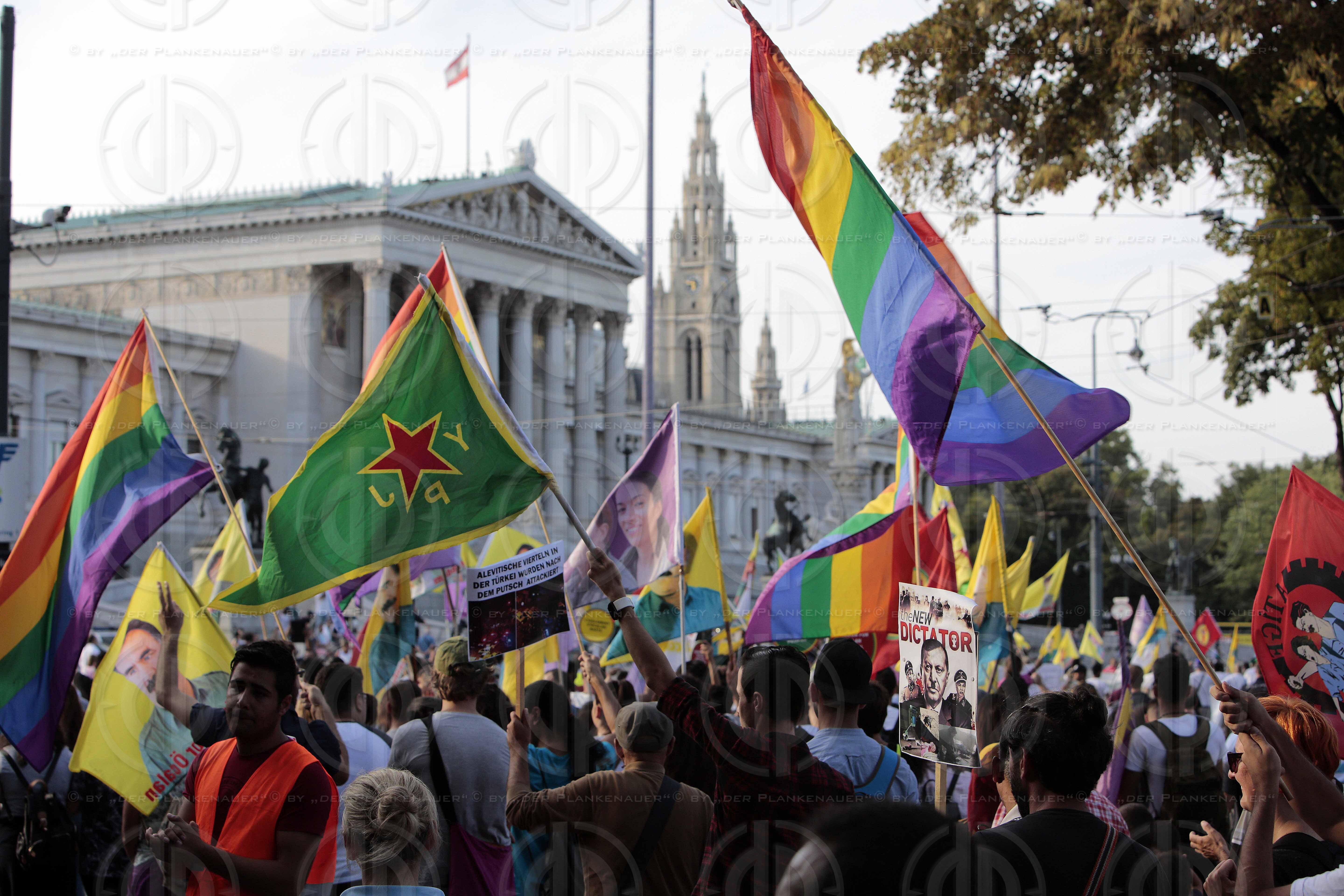 Demo der Kurden in Wien
