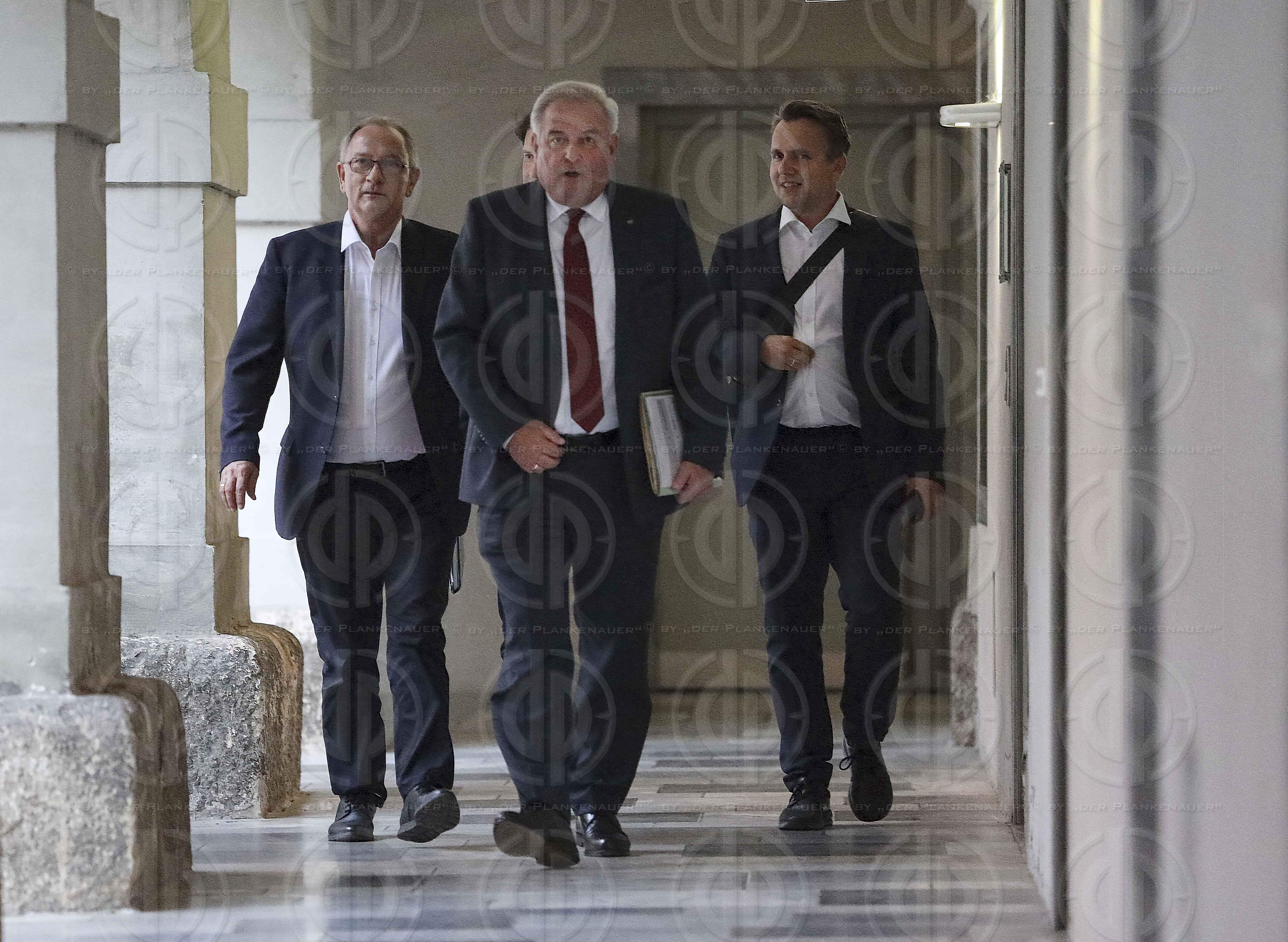 LH Schützenhöfer im Steirischen Presseclub