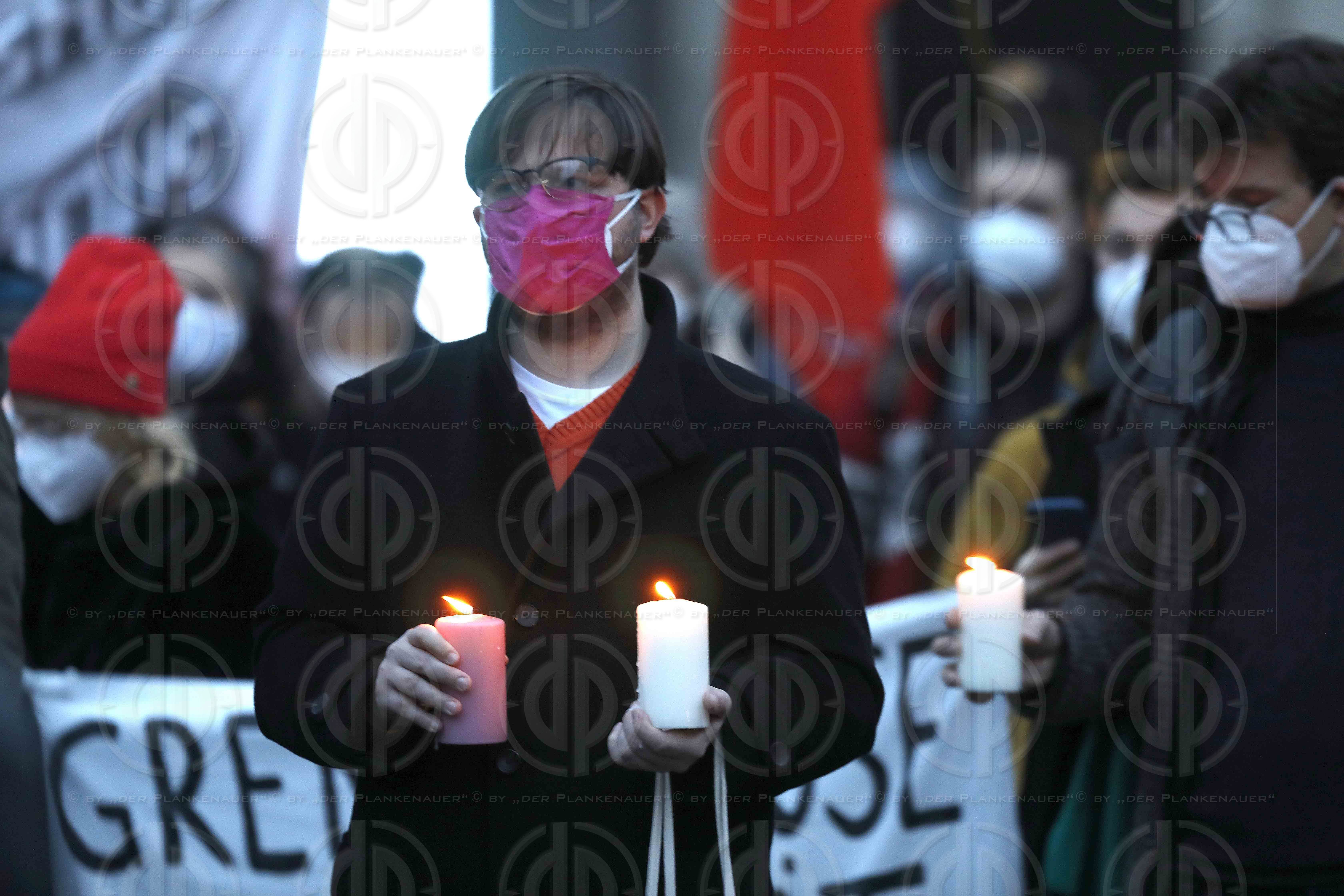 Grazer Lichtermeer gegen Abschiebungen am 30.01.2021