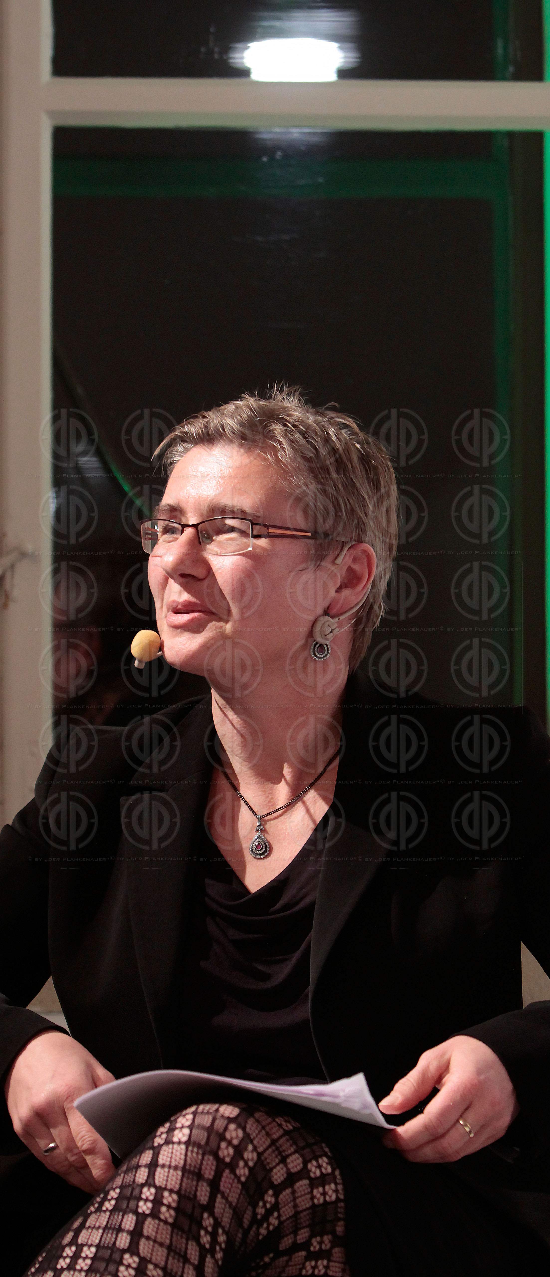 DiensTalk - Zwischen Reformfreude und Sparzwaengen