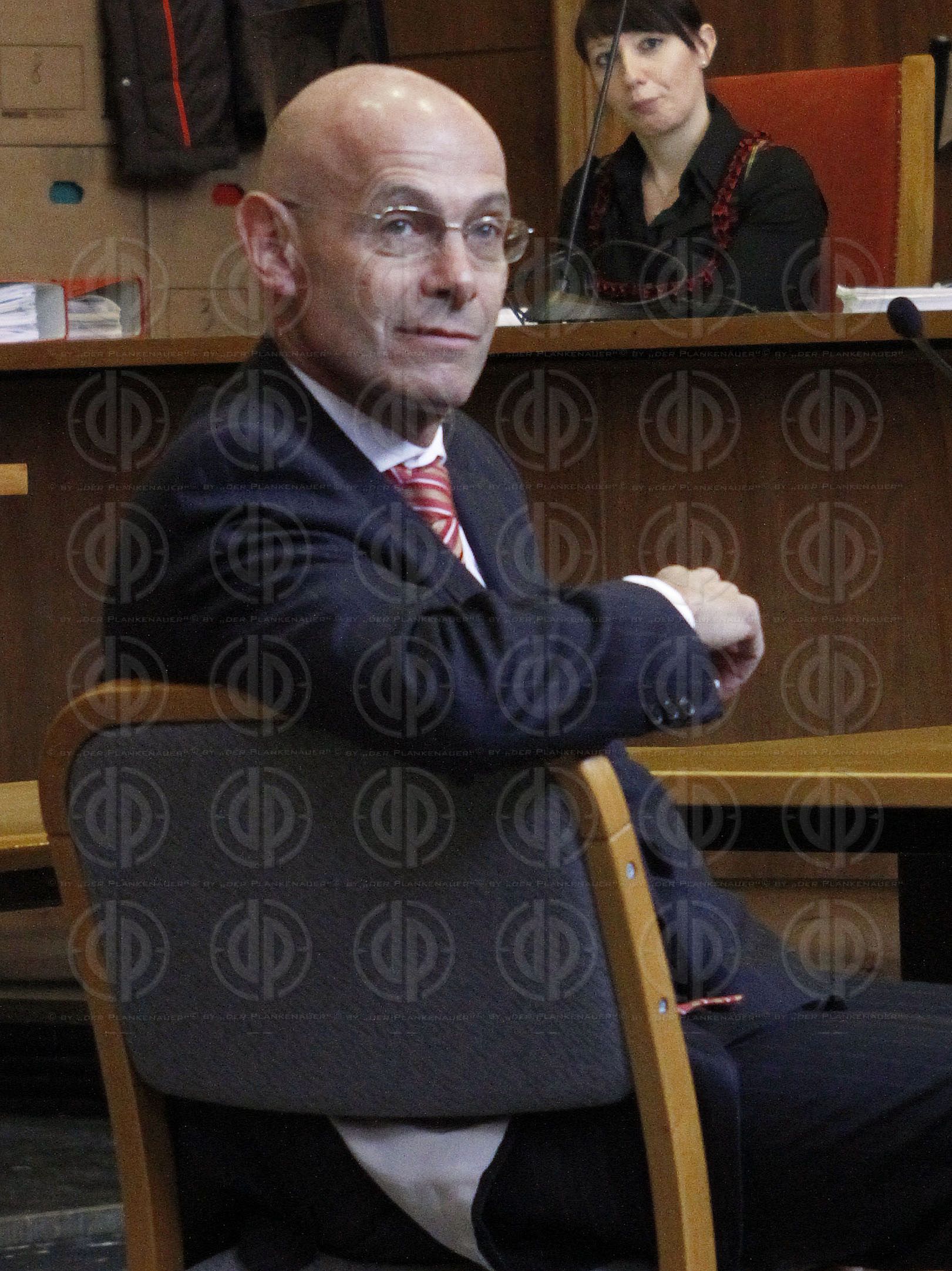 Strafverfahren gegen Hannes KARTNIG u.a.