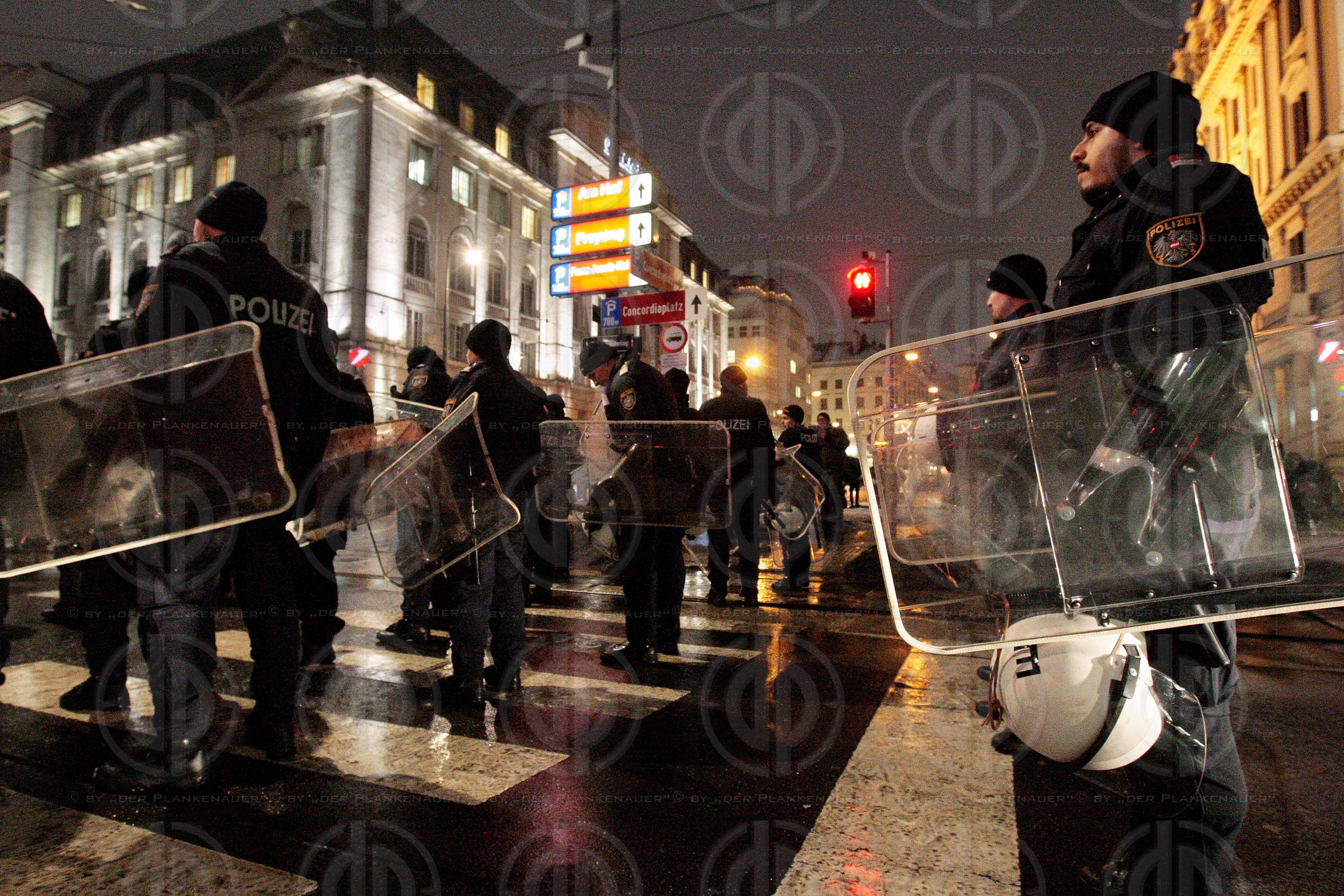 Demos rund um den Akademikerball (WKR-Ball) 2017
