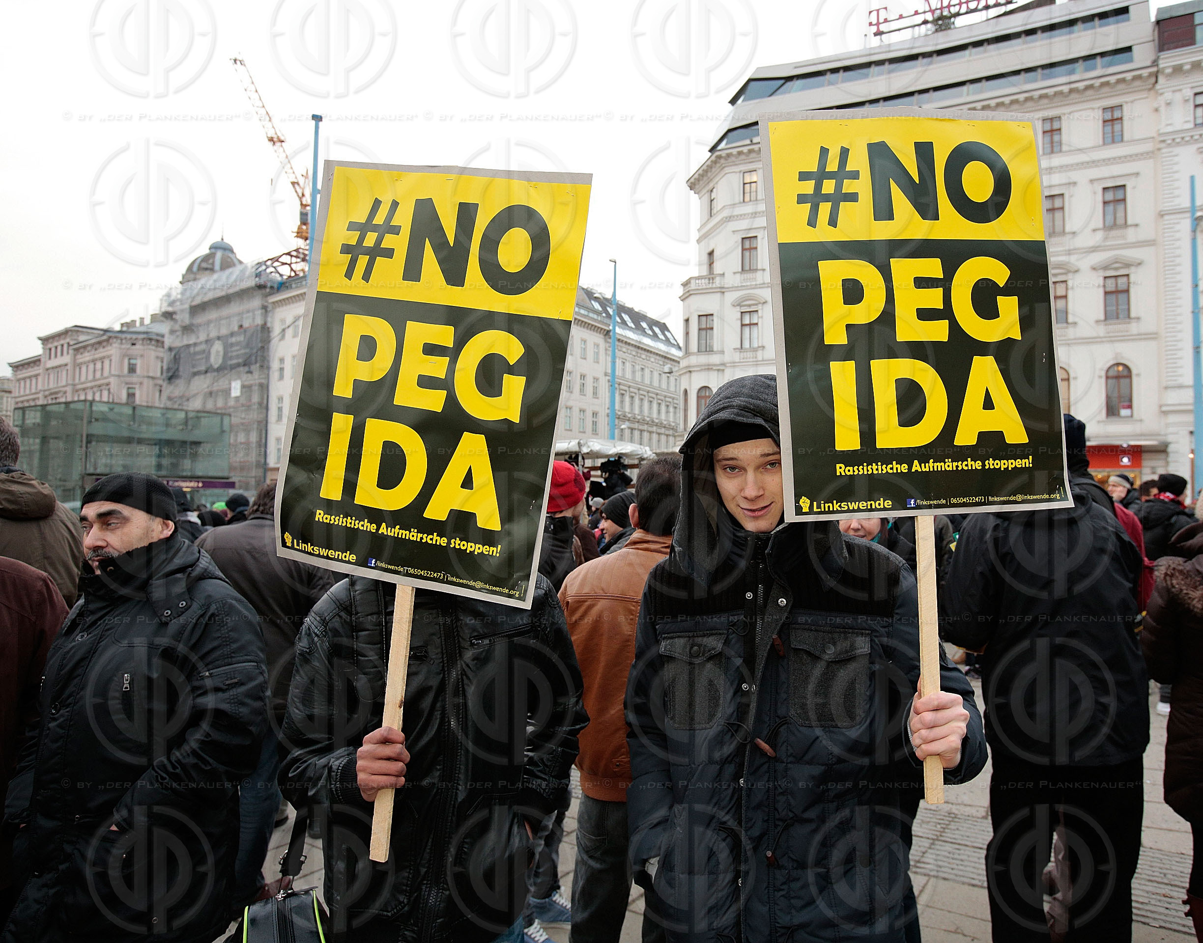 Pegida Demo und Gegendemo