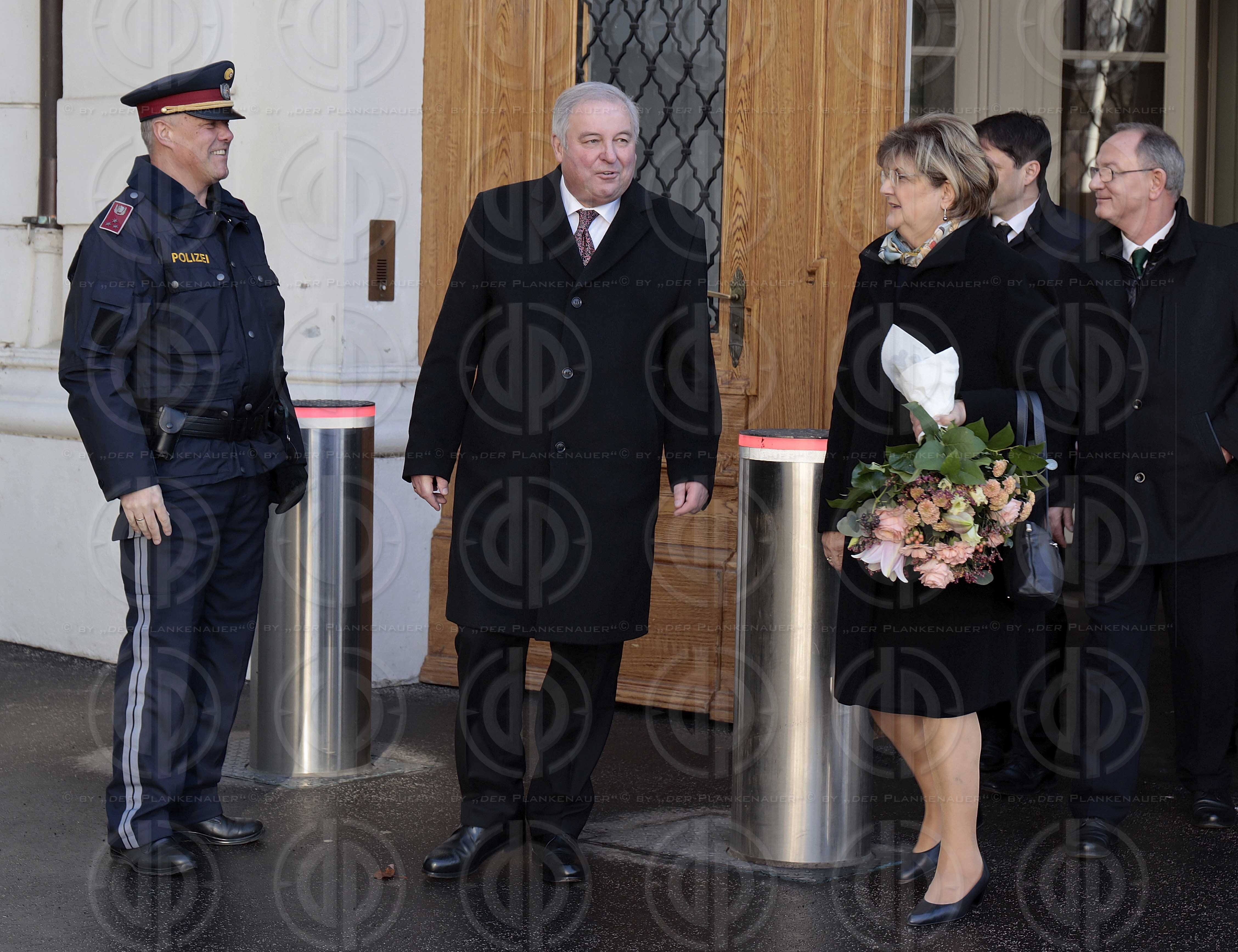 Angelobung LH Schützenhöfer durch BP Van der Bellen